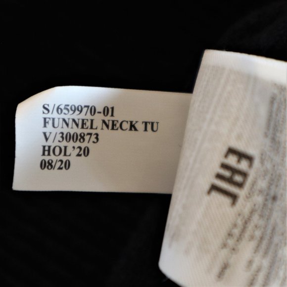 Banana Republic Navy Italian Wool-Cashmere Turtleneck Sweater - Picture 7 of 7